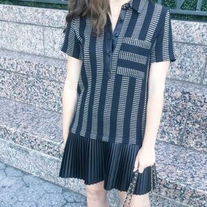 Zara woven pleated dress xs. New w/o tags